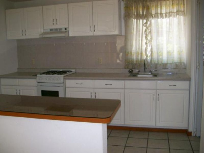 {"esp":"Cocina","ing":"Kitchen"}